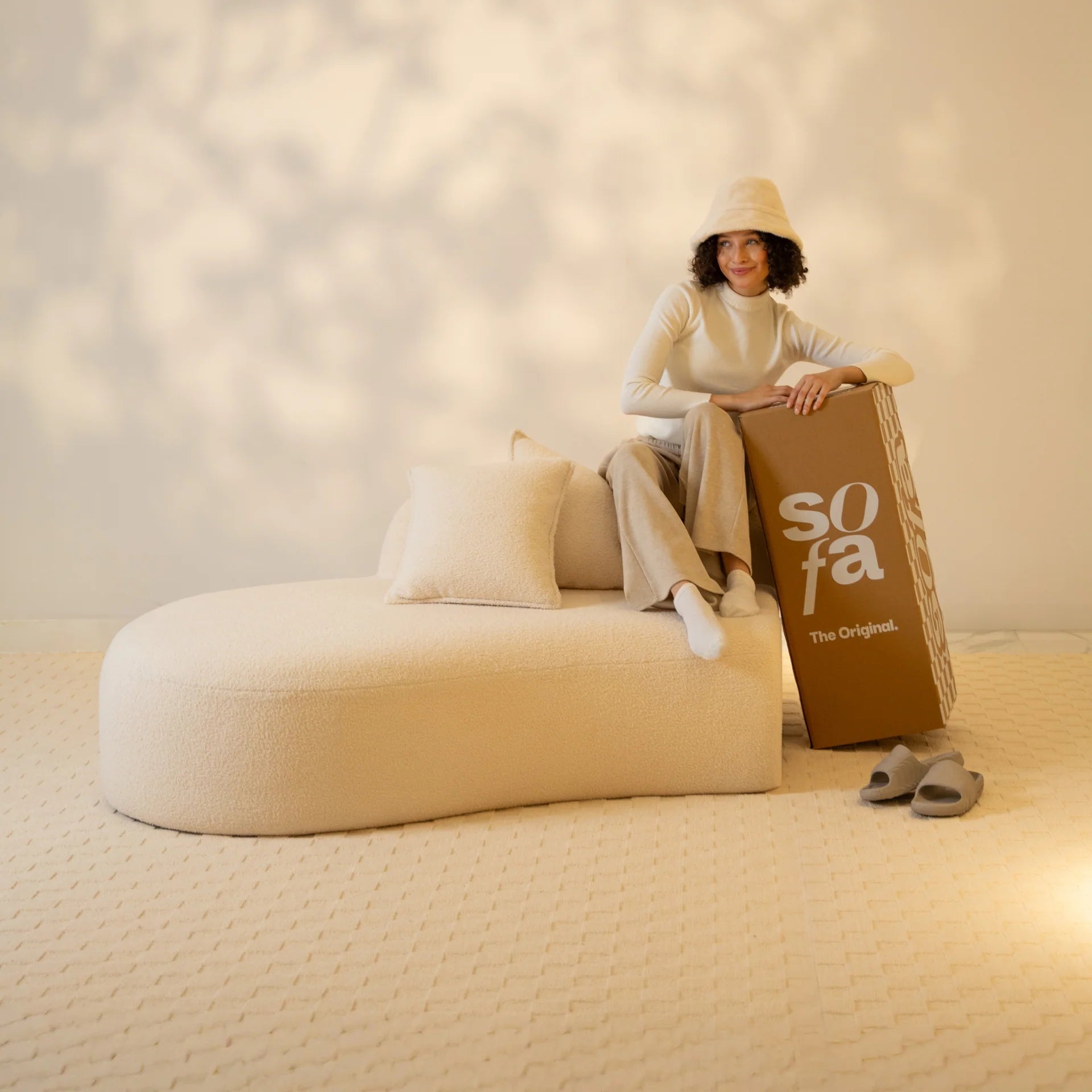 Avalon Sofa in Boucle Linen